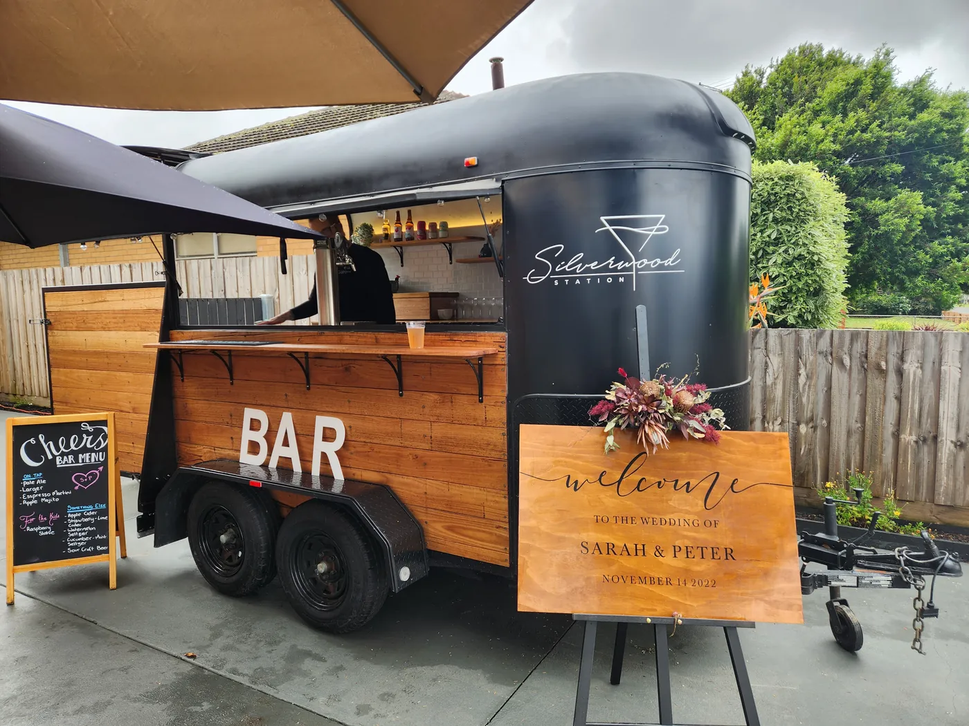 Silverwood Station horse float bar set up and staffed at a wedding on the Mornington Peninsula